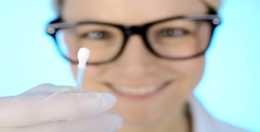 How to Choose The Right Swab for Medical Device Assembly, Electronics & More
